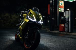 aprilia rs660