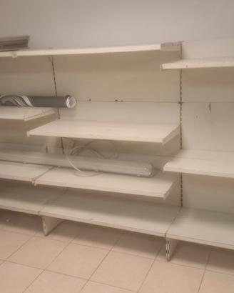 ARREDO NEGOZIO