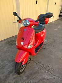 vespa 150 ET4