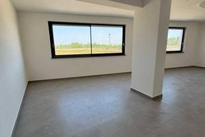 Immobile di 250 m² a San Marcellino