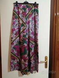 Pantaloni a gamba larga