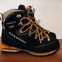 SCARPONI ALPINISMO GARMONT E LA SPORTIVA N°42