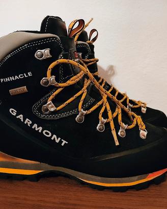 SCARPONI ALPINISMO GARMONT E LA SPORTIVA N°42