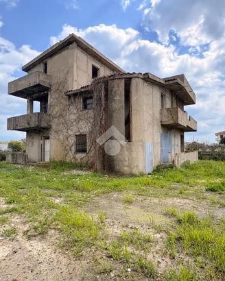 VILLA SINGOLA A BOTRICELLO