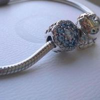 PANDORA 2 Charms Fiore Blu Scintillante 797851NMB+