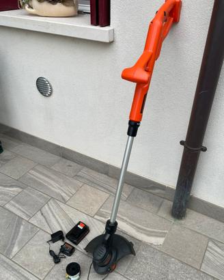 Tagliabordi BLACK&DECKER ST1823