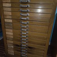 cassettiera tipografo vintage