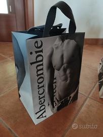 Busta piccola negozio Abercrombie & Fitch