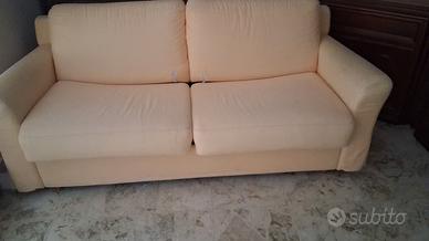divano letto tre posti su lecce 