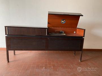 Mobile radio giradischi