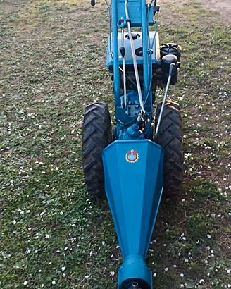 MOTOCOLT. NIBBI 719 10 HP BENZ. CON BARRA E FRESA