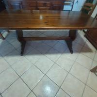 Tavolo legno massello color marrone scuro