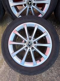 Cerchi in lega mercedes con gomme e sensori