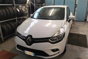Renault Clio dCi 8V 75 CV 5 porte Moschino Life
