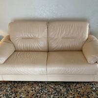 Coppia divani in pelle