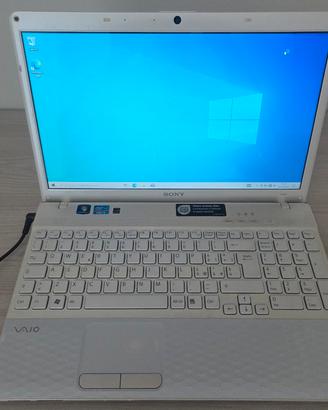Sony VAIO (Intel i3, 4GB RAM)