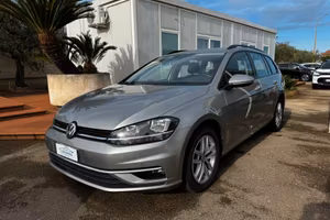 Volkswagen Golf Variant 1.6 TDI 115 CV DSG Executi