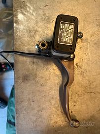 Pompa freno anteriore suzuki gs550