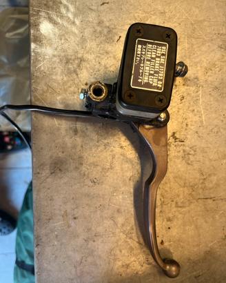 Pompa freno anteriore suzuki gs550