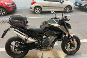 KTM DUKE 890 2021
