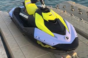 Sea-Doo Spark TRIXX 2024 – 56 Ore – Come Nuova