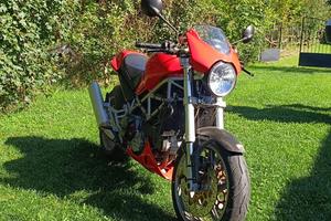 Ducati monster S4