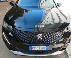 Peugeot 2008 1.5 blue-hdi allure pack 130 cv eat8