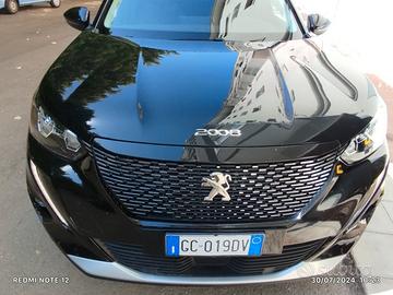 Peugeot 2008 1.5 blue-hdi allure pack 130 cv eat8