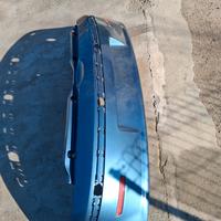 paraurti posteriore punto