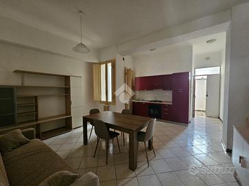 3 LOCALI A FOLIGNO