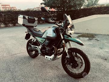 Moto Guzzi V85TT