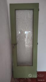 5 Porte interne usate complete di maniglie
