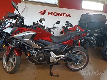 HONDA NC 750X DCT