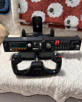 Logitech Flight Yoke System+periferiche