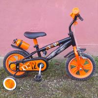 Bicicletta con rotelle