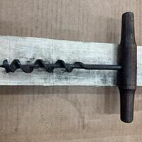 Antico trapanoa conclea risalente al XIX secolo