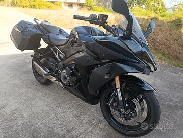 Suzuki GSX 1000 GT 