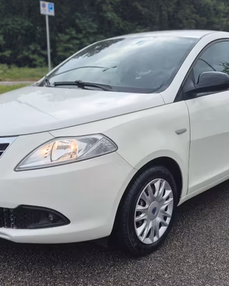 Lancia Ypsilon 1.2 69 CV 5 porte S&S