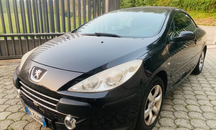 Peugeot 307 1.6 16V CC Tecno