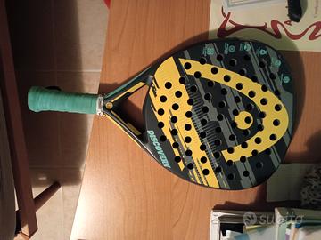 racchetta di padel 