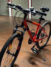 Mountain Bike B'TWIN ROCKRIDER