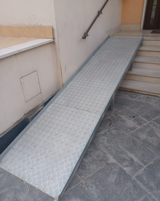 Pedana per accesso disabili