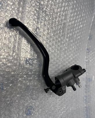 Pompa freno anteriore RADIALE BREMBO 19x18