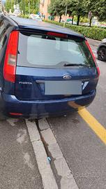 Ford fiesta 12 75 cv