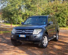 Mitsubishi Pajero 3.2 DI-D 16V aut. 5p. Instyle DP