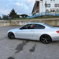 BMW E92 320i