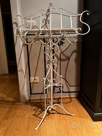 Leggio ferro battuto