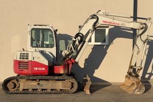 TAKEUCHI TB180