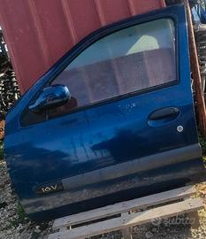 Renault clio porta ant sx e post dx 2001-2005