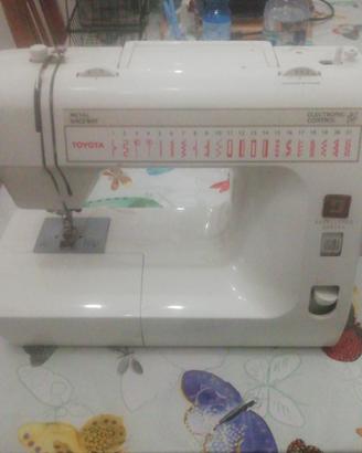 macchina da cucire toshiba